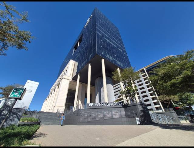 1,816M² OFFICE TO LET IN SANDTON CENTRAL